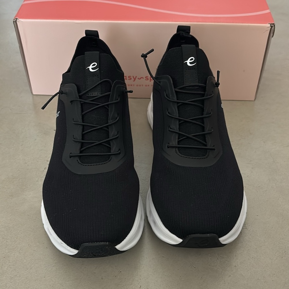 Sale! NIB Easy Spirit x Denise Austin Collab EMove Sneakers